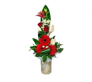 Buket - Gerberi, ruže i ljiljan sa dekoracijom