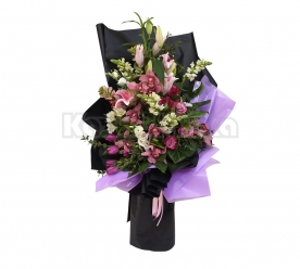 Buket - Orhideje, ruže, orijentalni ljiljan, lale i lizijantus sa dekoracijom