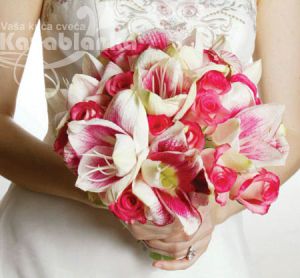 Bidermajer - Amarilis i ruže