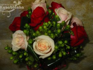 BDM 178. Bidermajer - Ruže, Hiperikum, zelenilo